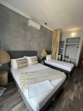 Xenios Hotel